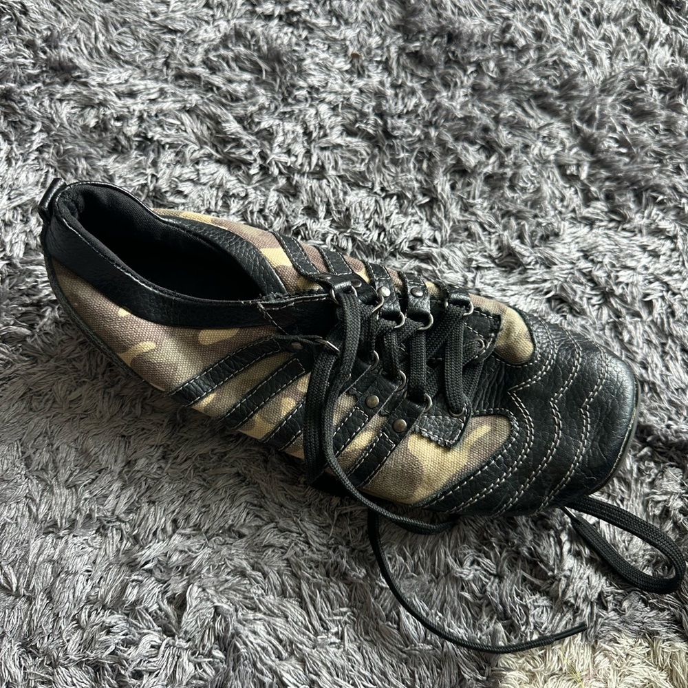 Camouflage and Black Athletic Shoe